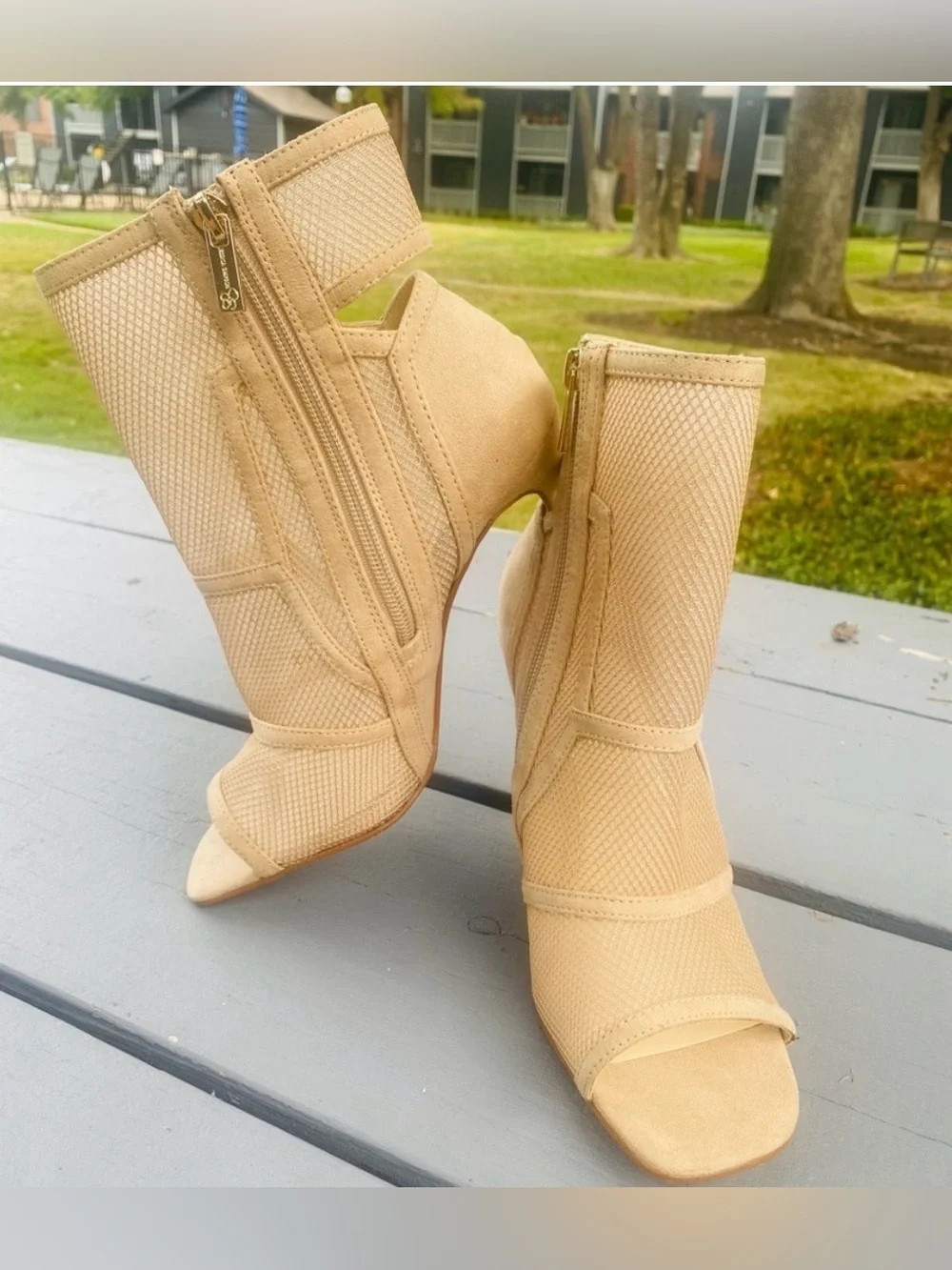 Jessica Simpson Jassie Mesh Peep Toe Booties Beige/Tan Size 8.5 NWOT